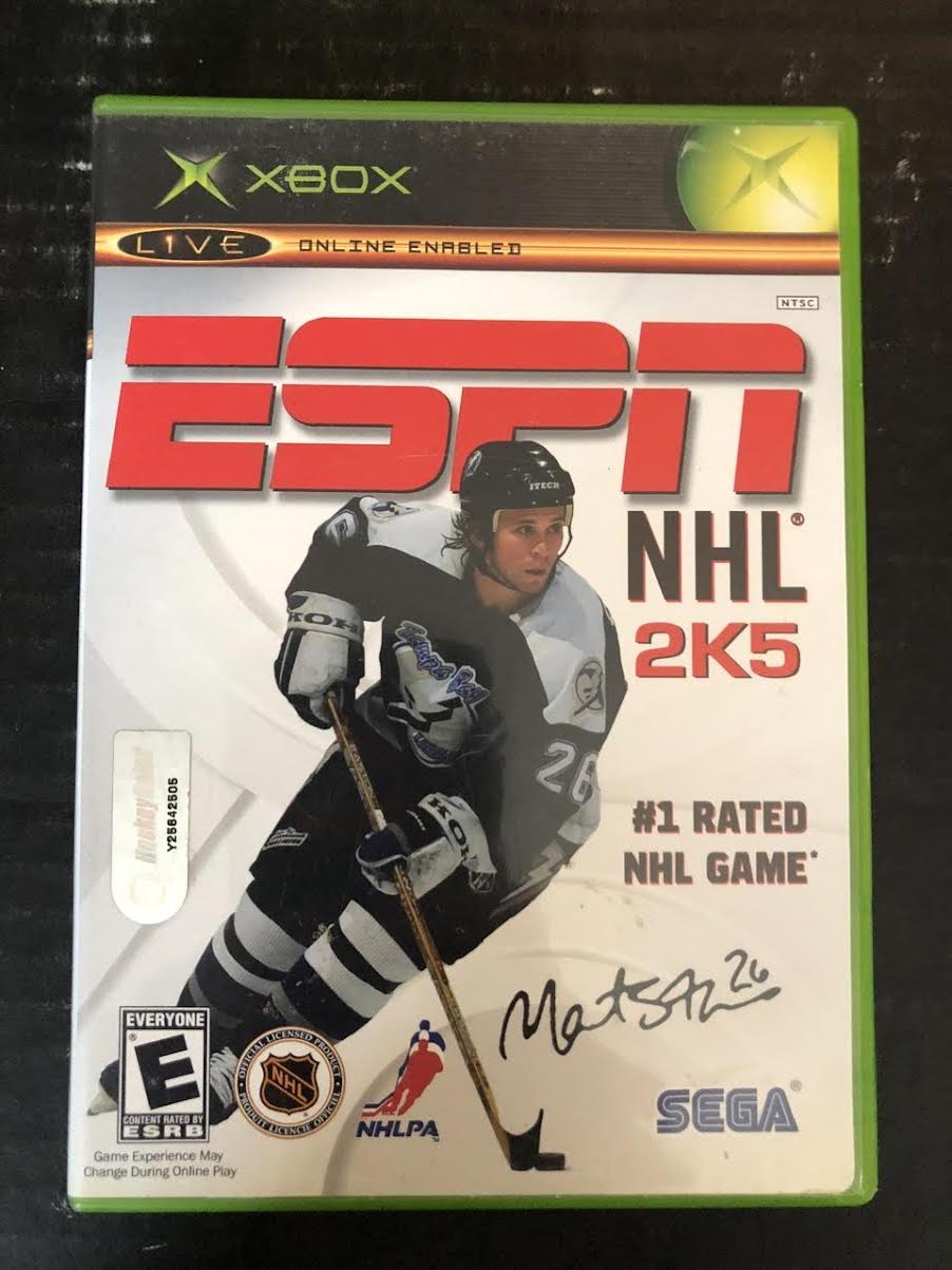 2004 SEGA ESPN NHL 2K5 VIDEO GAME (INCLUDES DISC, BOOKLET, AND ORIGINAL BOX)