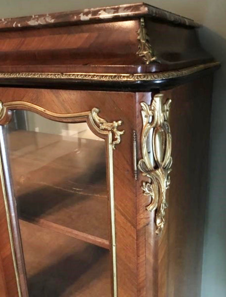 BEAUTIFUL FRENCH STYLE ORNATE DESIGN MARBLE TOP DISPLAY CASE CABINET