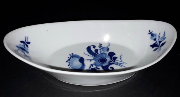 HK Import Blue Flowers Braided Oval Bowl