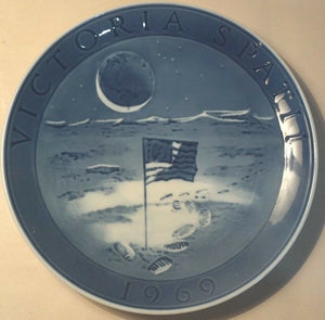 1969, Royal Copenhagen Denmark Collectors Plate, Victoria Spatii Moon Landing