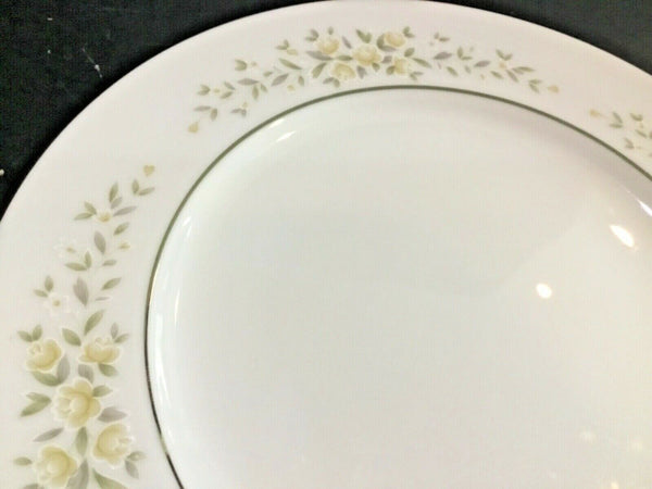 Set of (4) Crown Victoria China Carolyn Pattern Salad Plates