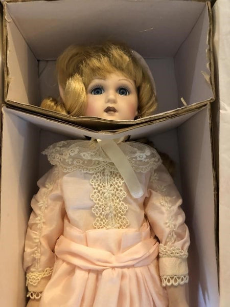 1992 DESIGN DEBUT 17" ADELAIDE PORCELAIN DOLL (NEW IN BOX WITH COA AND TAGS)